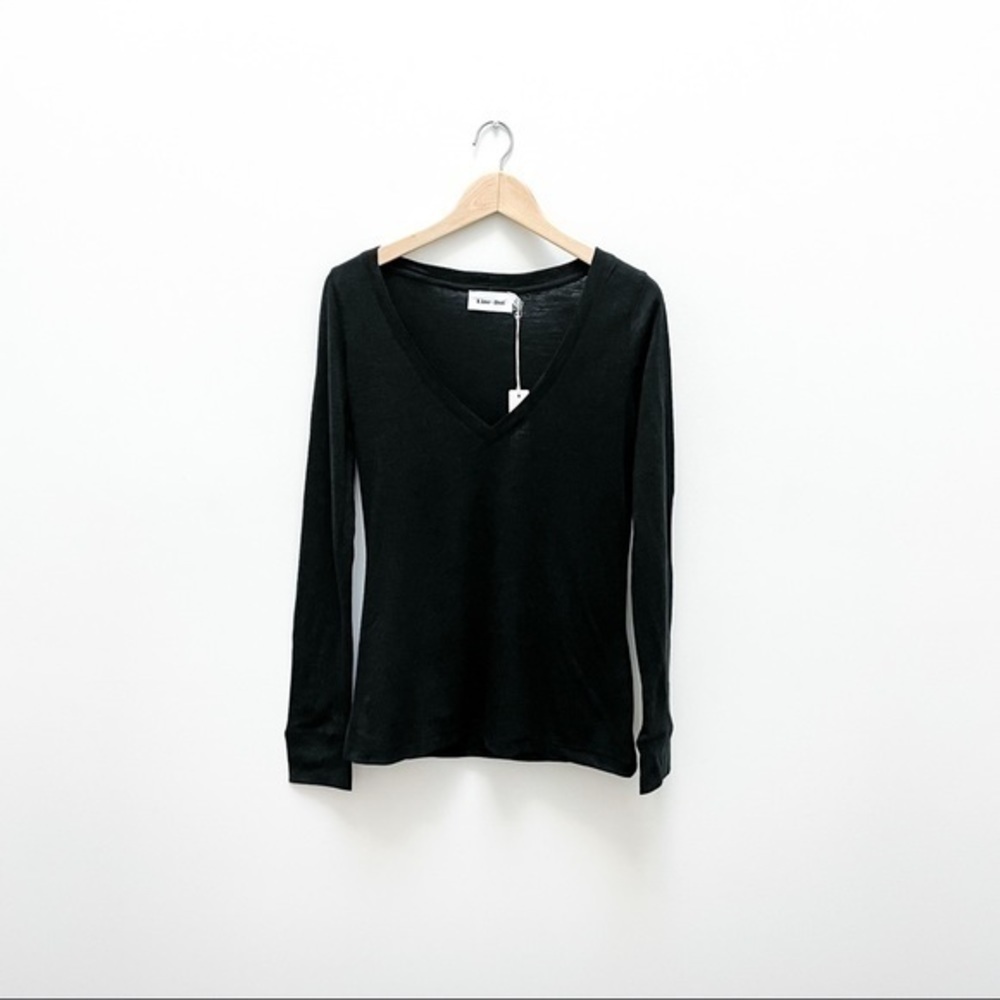 Line & Dot / Revolve Long Sleeve V Neck Tee - NWT - Picture 2 of 6